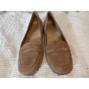 Vionic Taupe Suede Loafers Gold V detail Comfort Flats Orthotic Slip‎ On Size 7